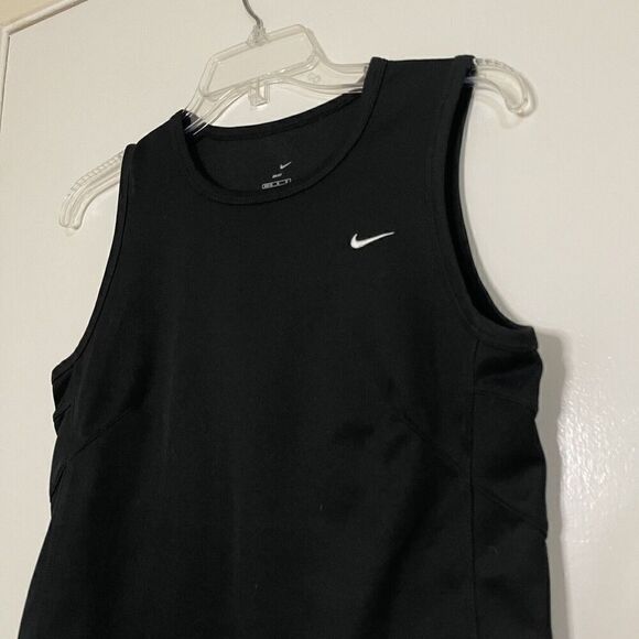 NIKE BLACK CROPPED KNIT TANK TOP SIZE MEDIUM (8-10) - Picture 4 of 5